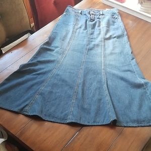 BCBG vintage jean skirt